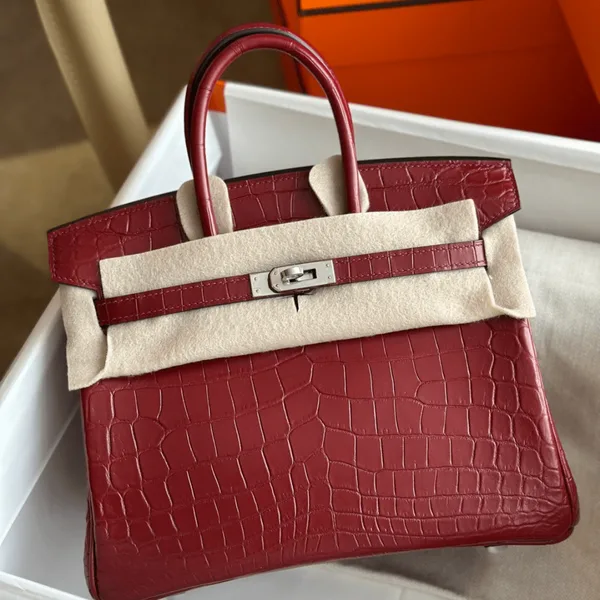 Hermès Birkin Woman’s Hand Sewing Red Handbags 25 cm product photo