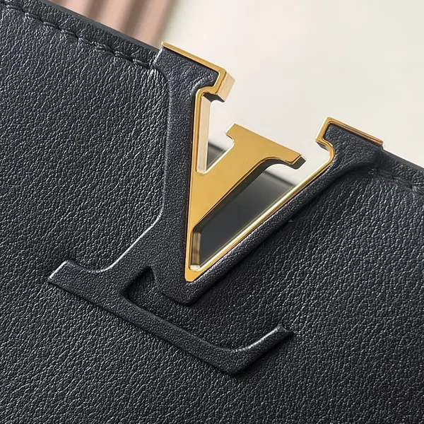 Louis Vuitton M14639 Capucines GM Souple Bag product view 6