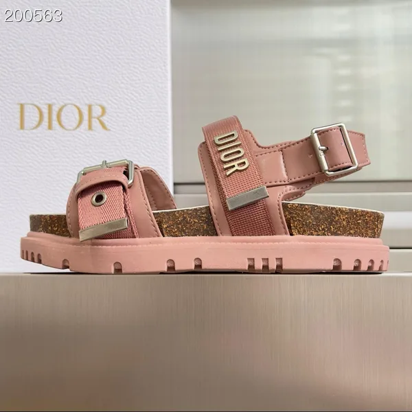 DiorAct model Sandal In pink product photo