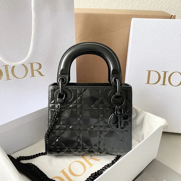 Dior Lady Matte Women’s Handbag Black Diamond Pattern 17 cm product photo