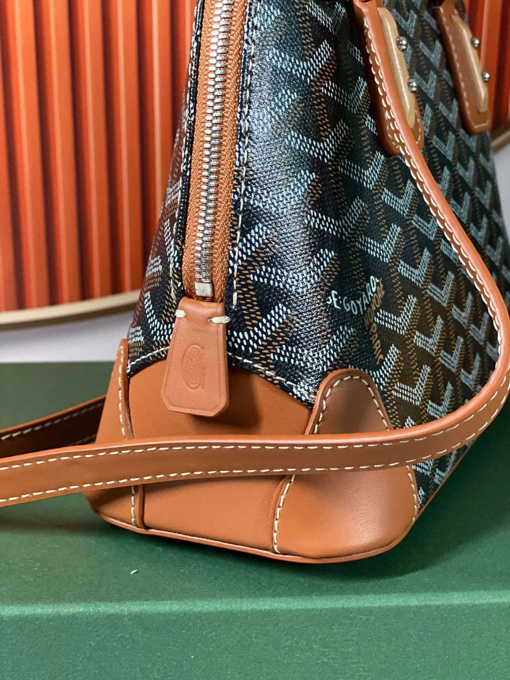 Goyard Alma Vedome Handbag Fabric Wrapped Leather Strap 24 cm product view 4