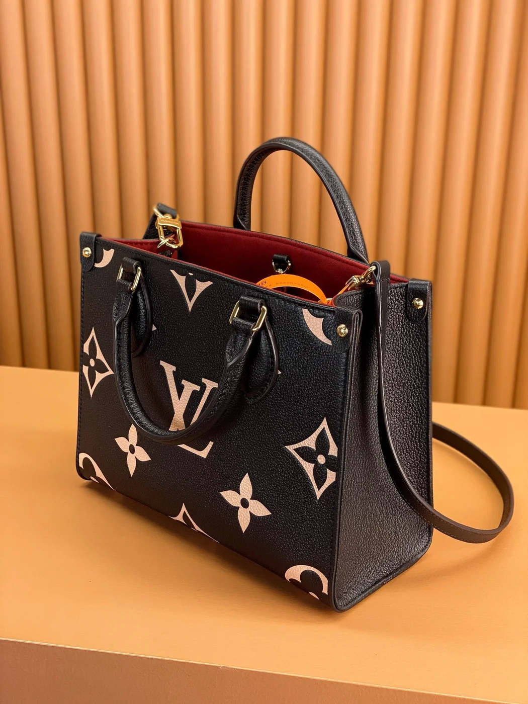 Louis Vuitton On The Go PM Tote Bag Handbags Woman’s 25 cm product view 4