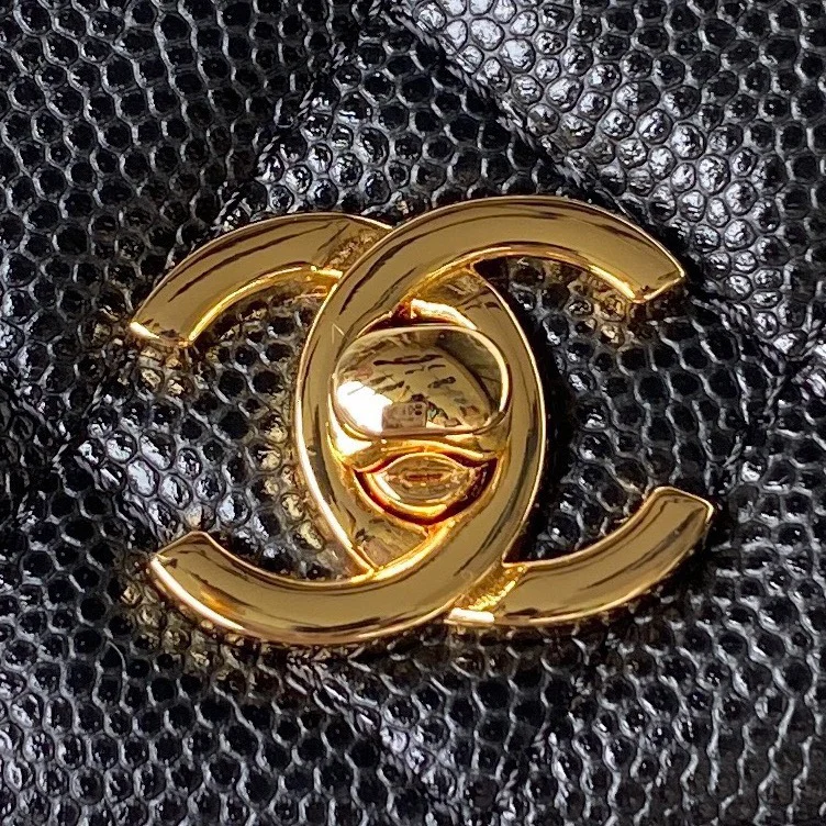 Chanel Handle Bag Lumpy Skin Handbags Black With Lock Gold 19 cm product view 8