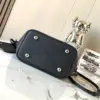 Louis Vuitton Blossom PM Mahina Black Handbags 20x20x12.5 cm product view 6