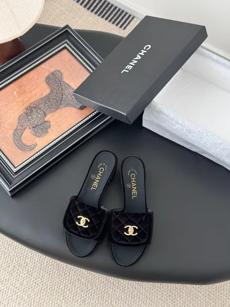 Chanel Women Black Quilted Velvet Slides product photo