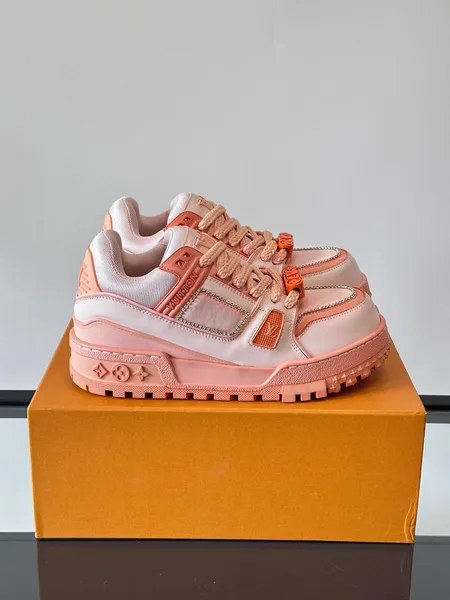 Louis Vuitton Men Leather and Mesh Sneakers — Coral Pink product photo