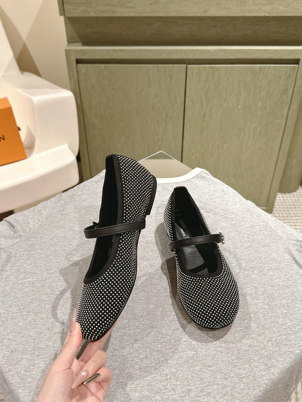 Louis Vuitton Women Black Polka Dot Fabric Mary Janes product view 4