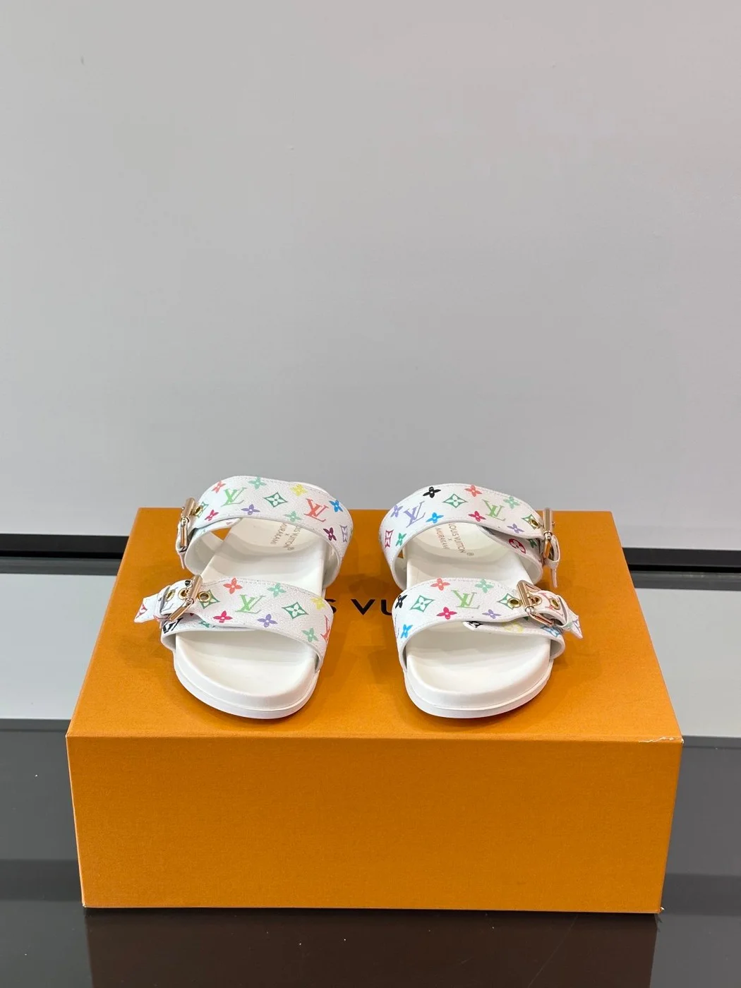 Louis Vuitton Men White Multicolor Pattern Leather Sandals product view 2