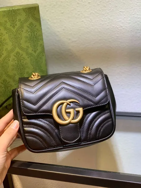 Gucci Marmont Women’s Handbag Black 20 cm product view 8