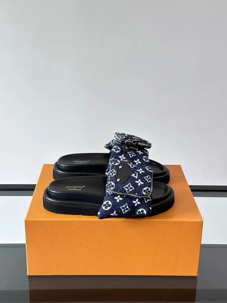 Louis Vuitton Men Navy Fabric Slides product photo