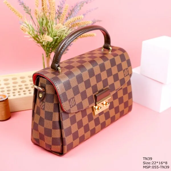 Louis Vuitton Croisette Handbags Caro Pattern 22x16x8cm product view 6