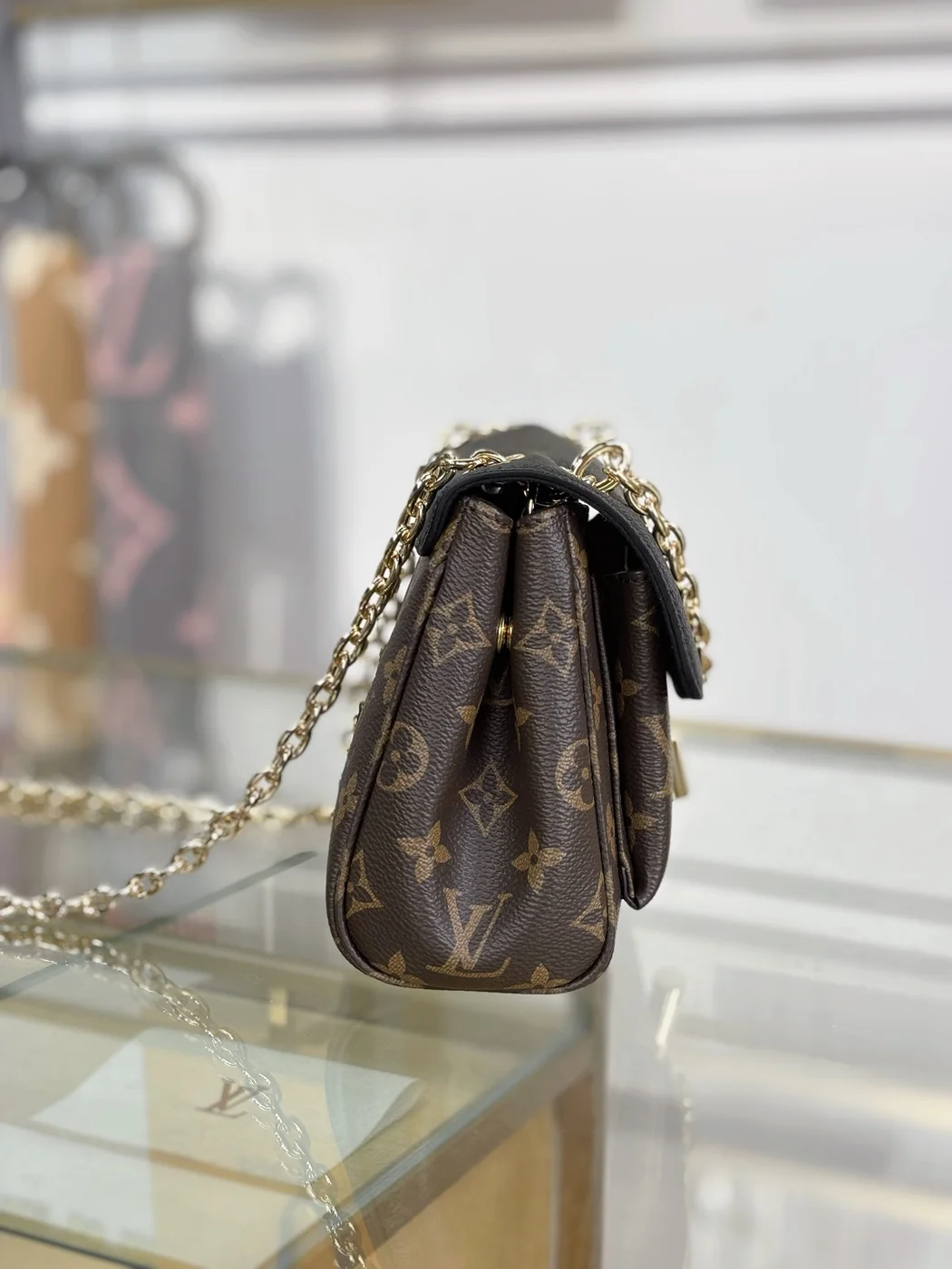 Louis Vuitton Saint Germain BB bag in Monogram canvas product view 4