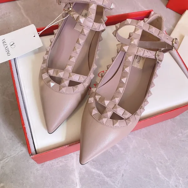 Valentino Women Beige Leather Pointed Flats product view 4