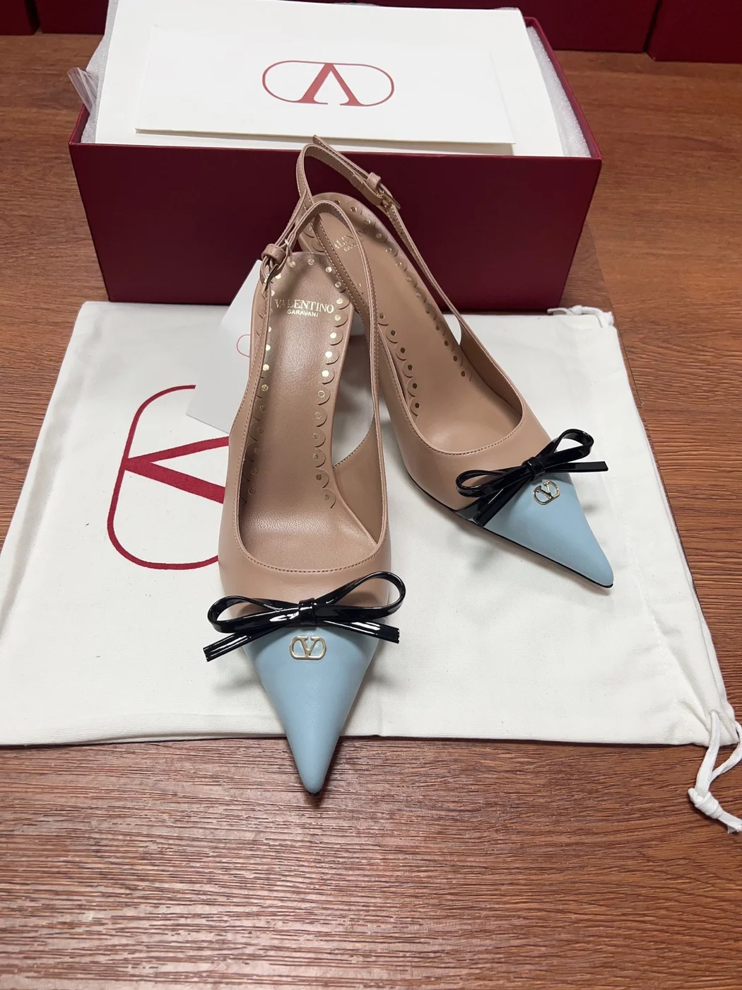 Valentino Women Nude Leather Blue Pointed Heels product view 6