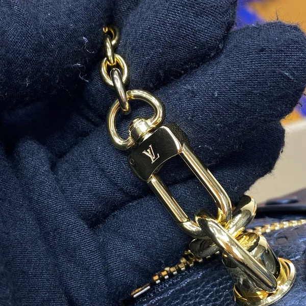 Louis Vuitton M45393 Petite Malle Souple Bag product view 10