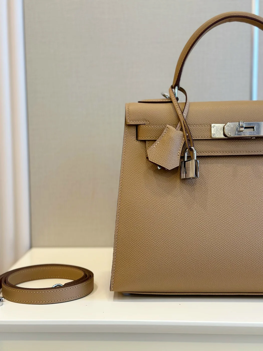 Hermès Kelly 28 Epsom Brown Palladium Hardware Bag product view 8