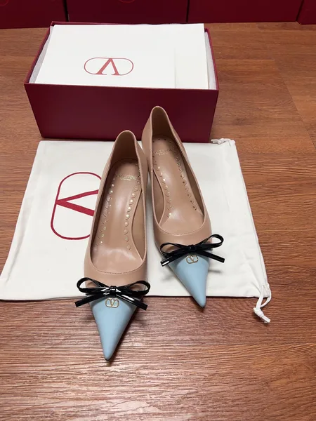 Valentino Women Beige And Light Blue Leather Pumps product photo