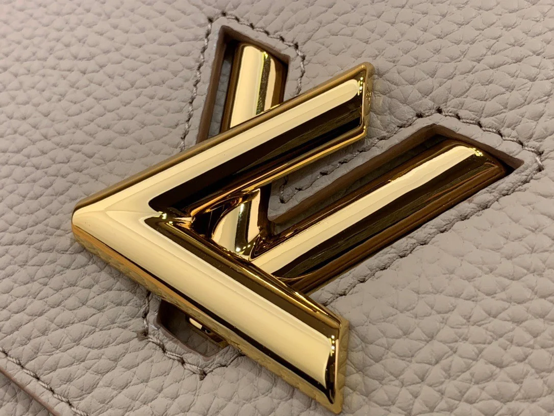 Louis Vuitton Twist Handle Lock Gold Handbags 17x25x11cm product view 5
