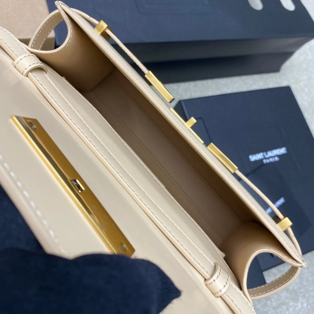 Saint Laurent Manhattan Shoulder Bag Beige product view 2