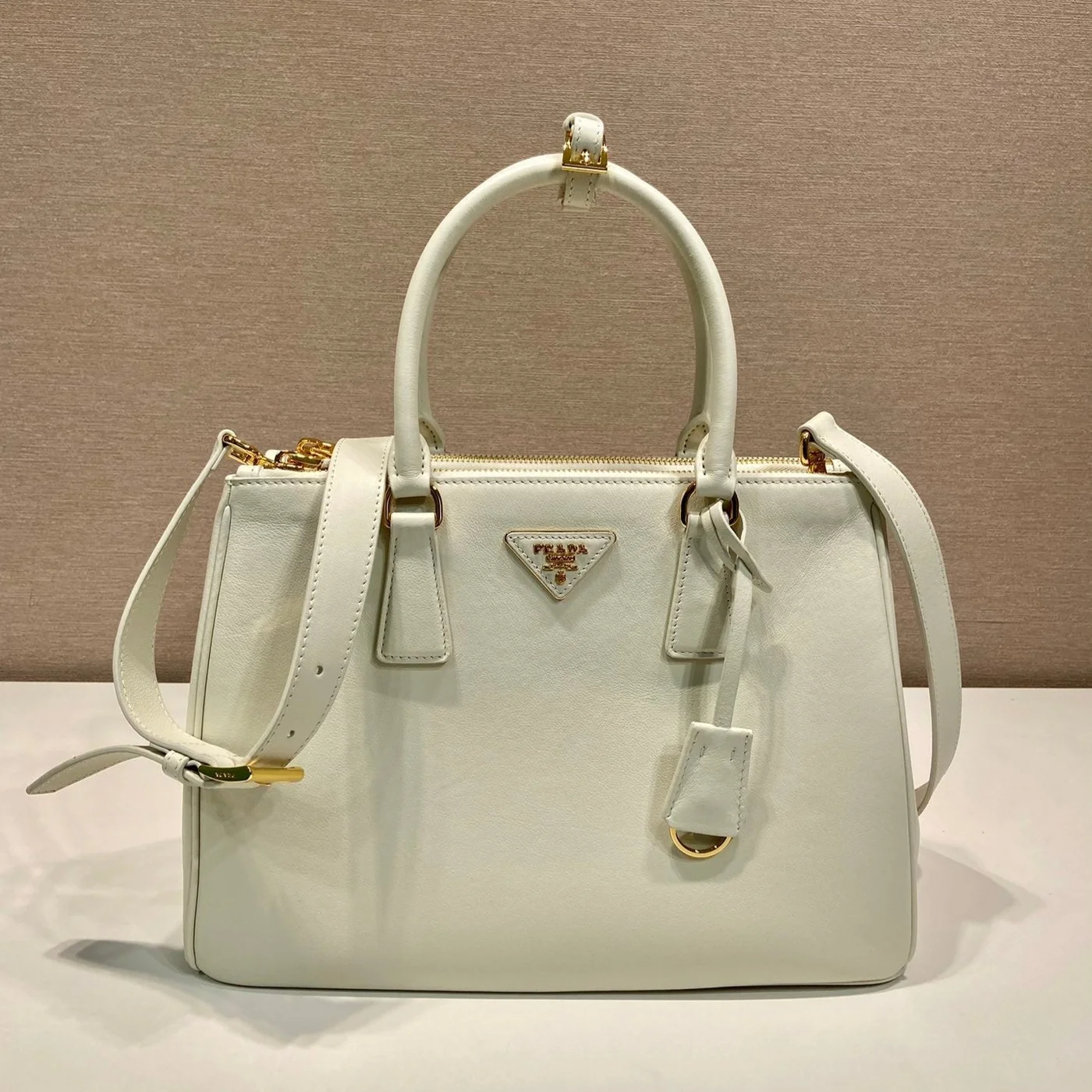 Prada Large Galleria Bag 32 In White Smooth Calfskin Gold Hardware product view 1