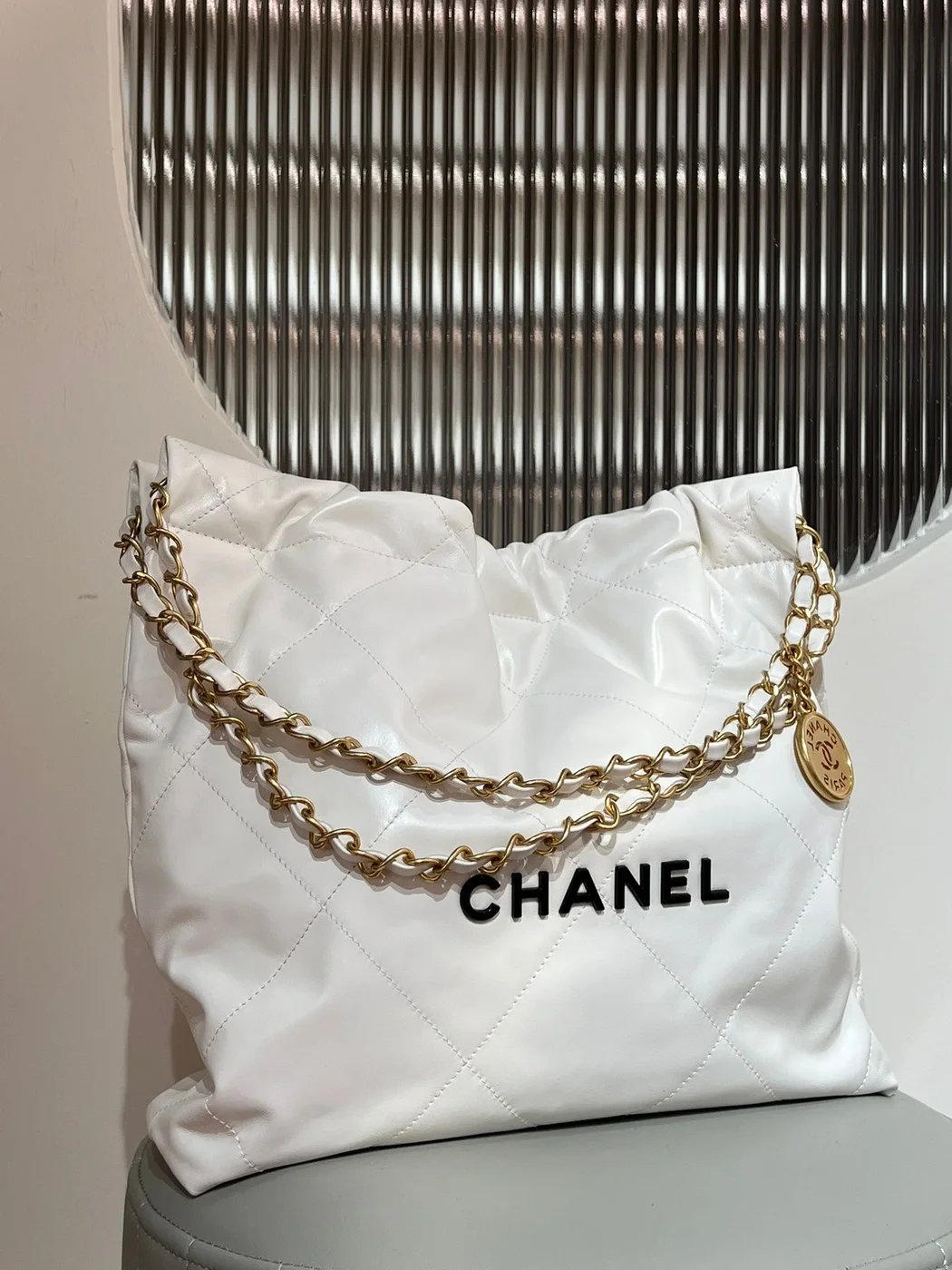 Chanel 22 Bag Small White Lambskin Leather product view 2