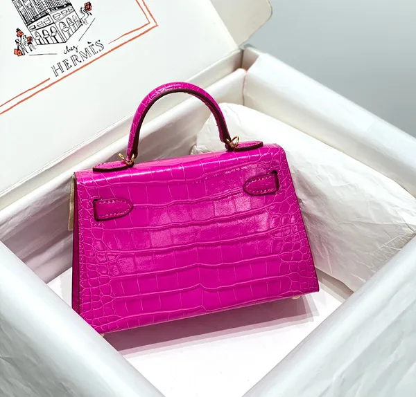 Hermès Mini Kelly In Deep Magenta Crocodile Skin Gold Hardware Bag product view 3