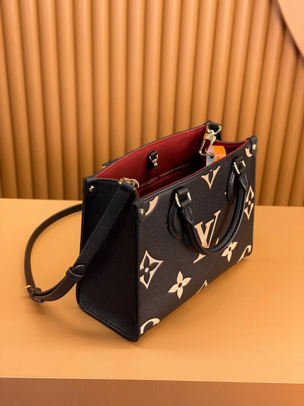 Louis Vuitton On The Go PM Tote Bag Handbags Woman’s 25 cm product view 6