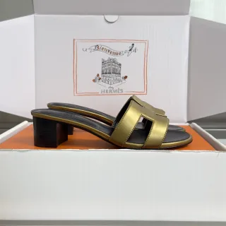 Hermès Oran Heels- Gold product view 2