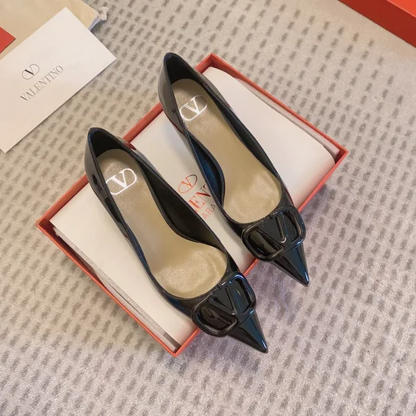 Valentino Women Black Patent Leather Pumps — VLogo Toe Detail product photo