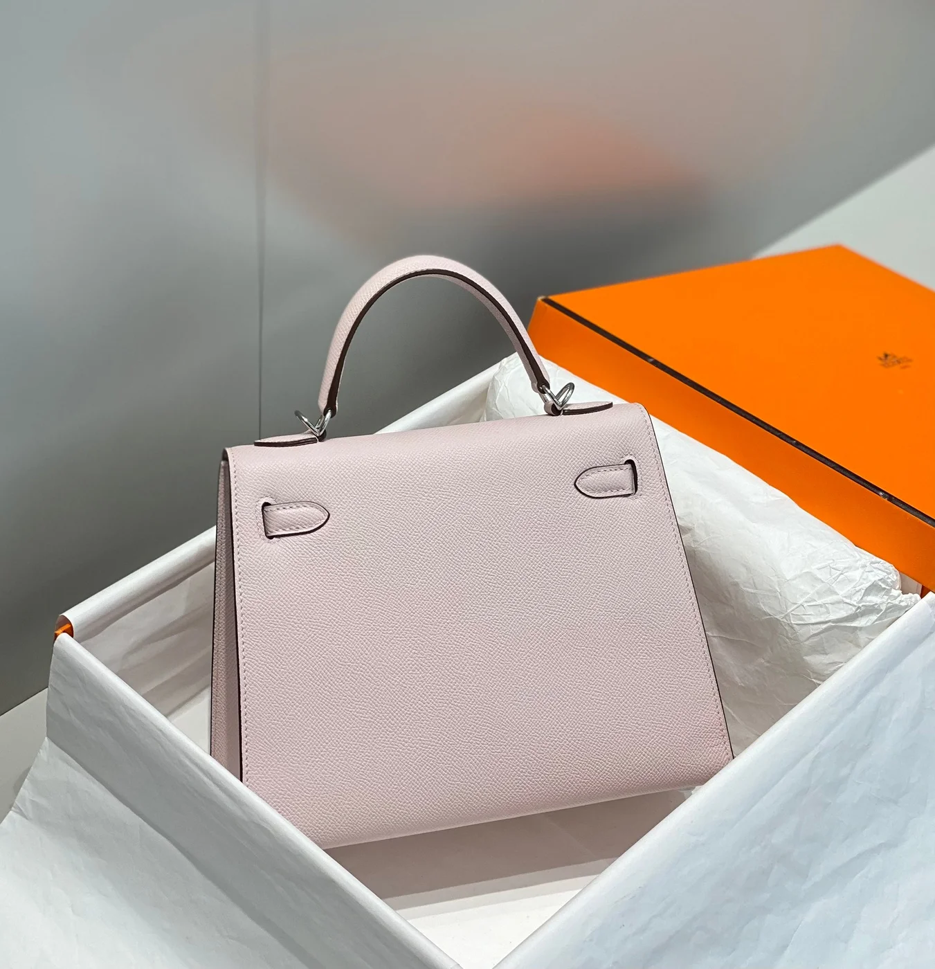 Hermès Kelly 25 cm In Epsom Mauve Epsom Silver Hardware Bag product view 6