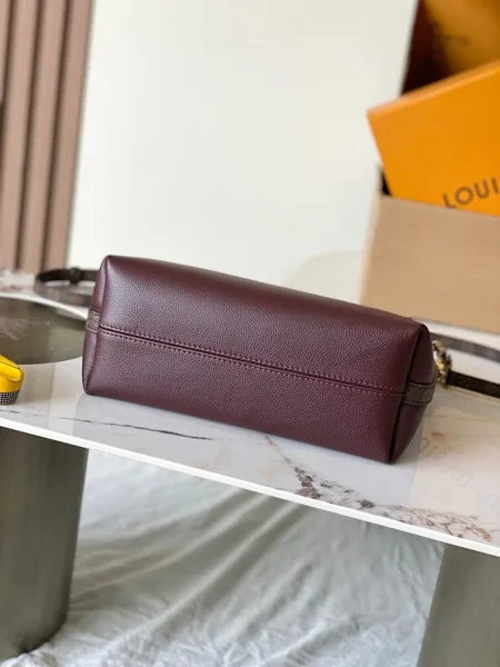 Louis Vuitton Multipass Monogram Rouge Bag product view 5