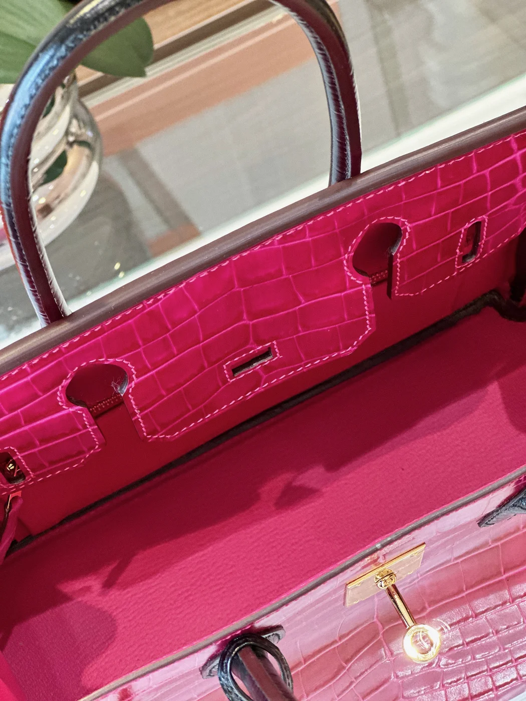 Hermès Birkin Pink/Black Crocodile Leather Gold Hardware – Custom Made Bag product view 4