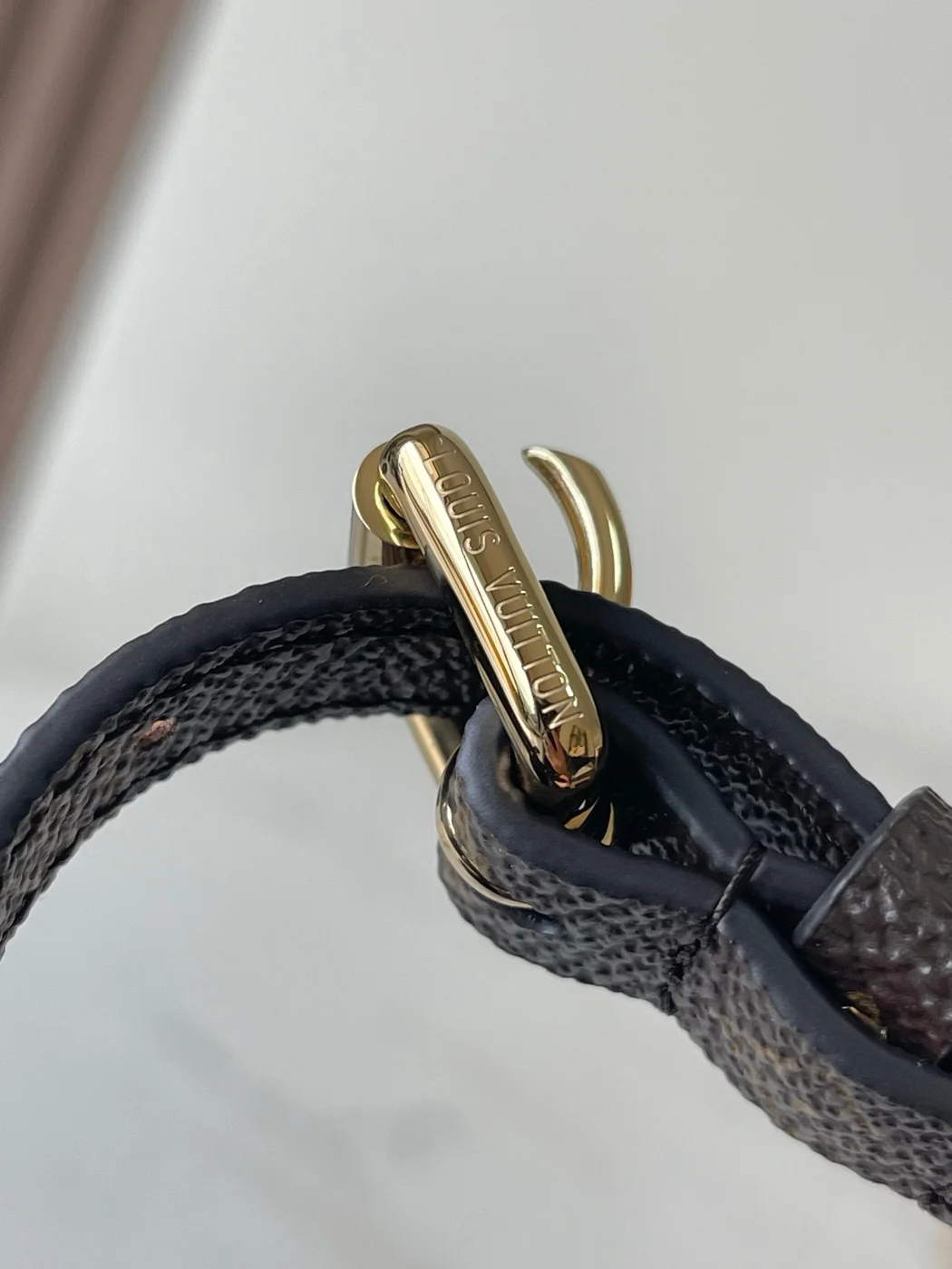 Louis Vuitton Multipass Black M28029 Bag product view 3