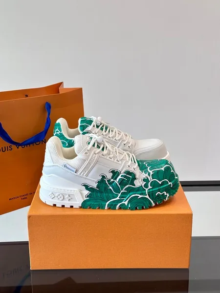 Louis Vuitton Men White Green Leather Sneakers product photo