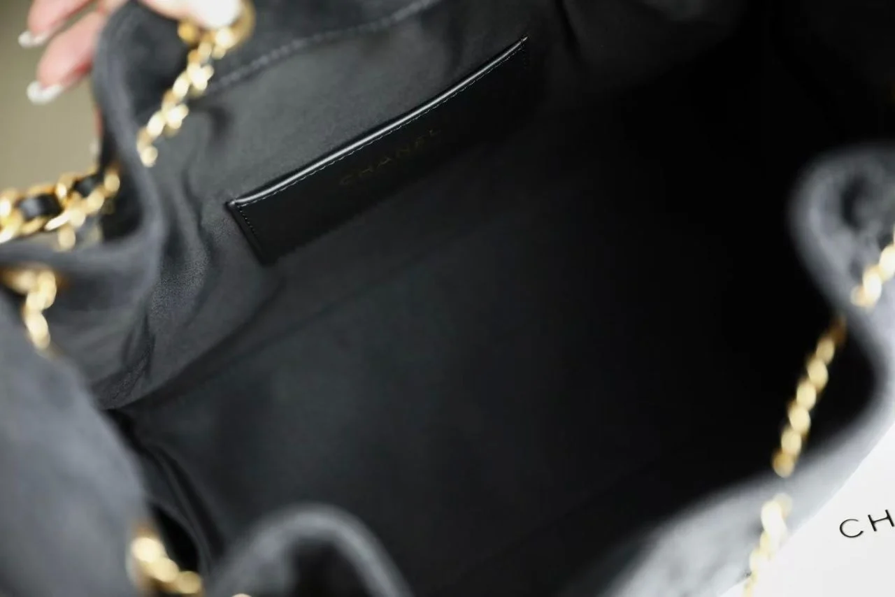 Chanel 25 cm Black Denim Bag with Gold Hardware product view 5