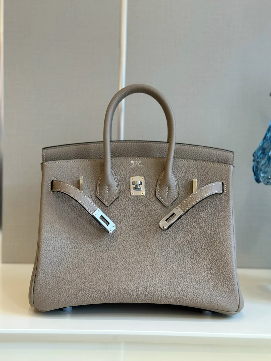 Hermès Birkin 25 Gris Tourterelle Togo Palladium Hardware Bag product view 5