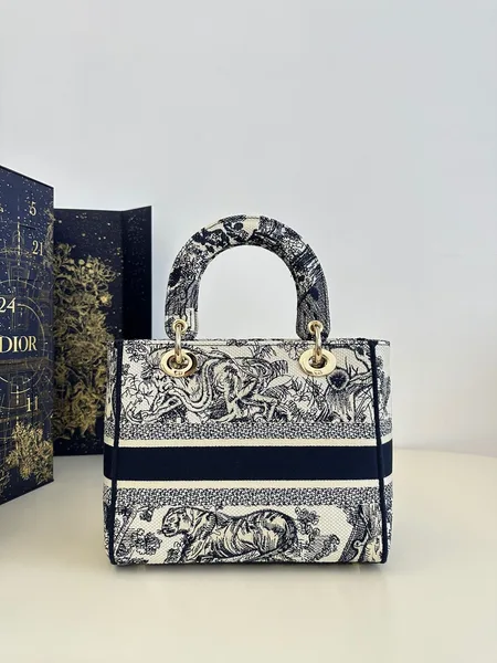 Dior Bag Lady D-lite Bag Blue product view 3