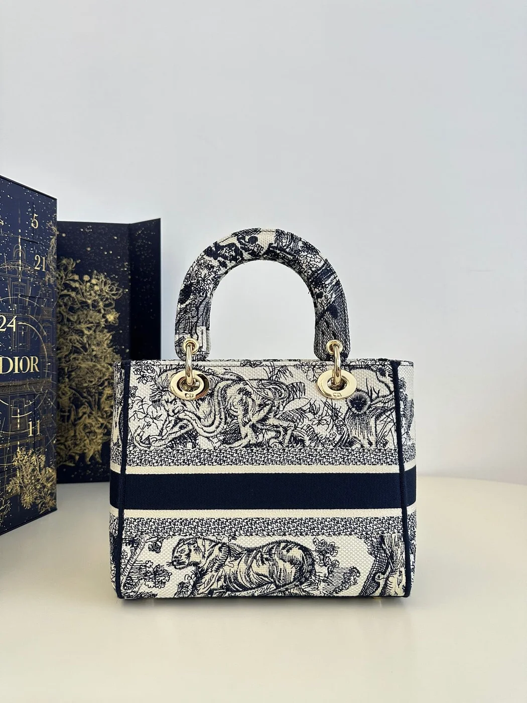 Dior Bag Lady D-lite Bag Blue product view 3