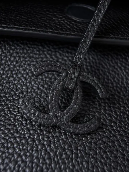 Chanel Large Shopping Bag from the Spring-Summer 2026 collection product view 2