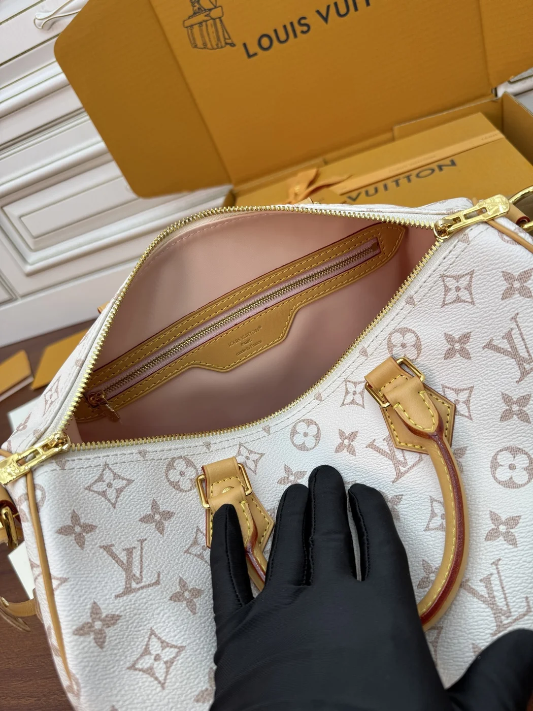 Louis Vuitton Speedy Soft 30 Lucky bag in Monogram Dune canvas product view 4