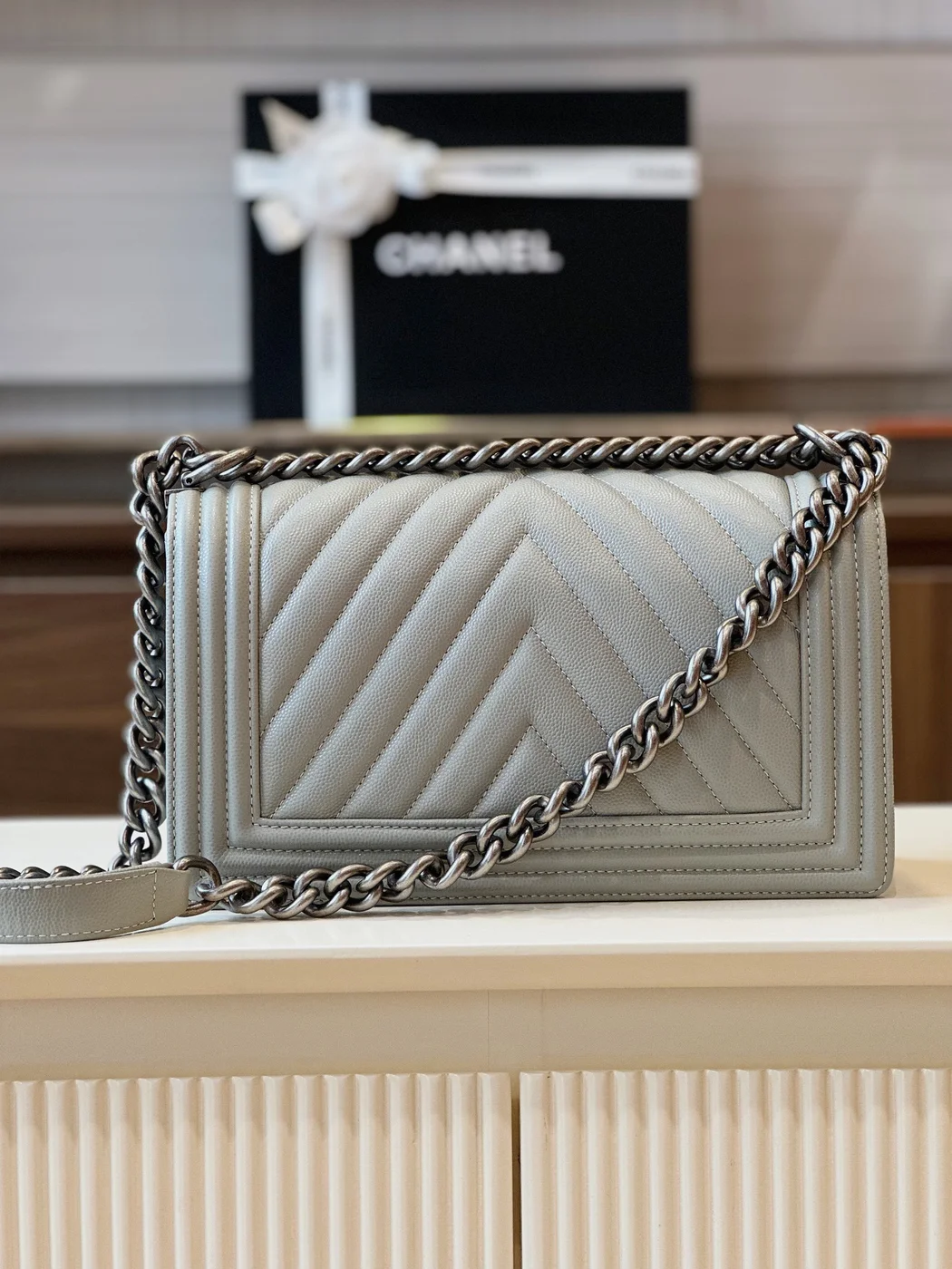 Chanel Boy Medium Handbags Grey Leather With Silver Lock 25 cm product view 5
