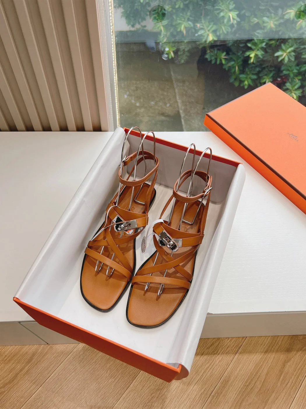 Hermès Women Tan Leather Strappy Sandals product view 3