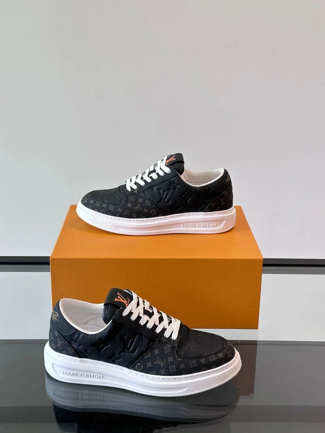 Louis Vuitton Men Sneakers — Black and White Monogram product view 4