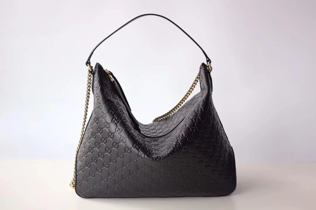 Gucci Horsebit 1955 Medium Shoulder Bag product view 1