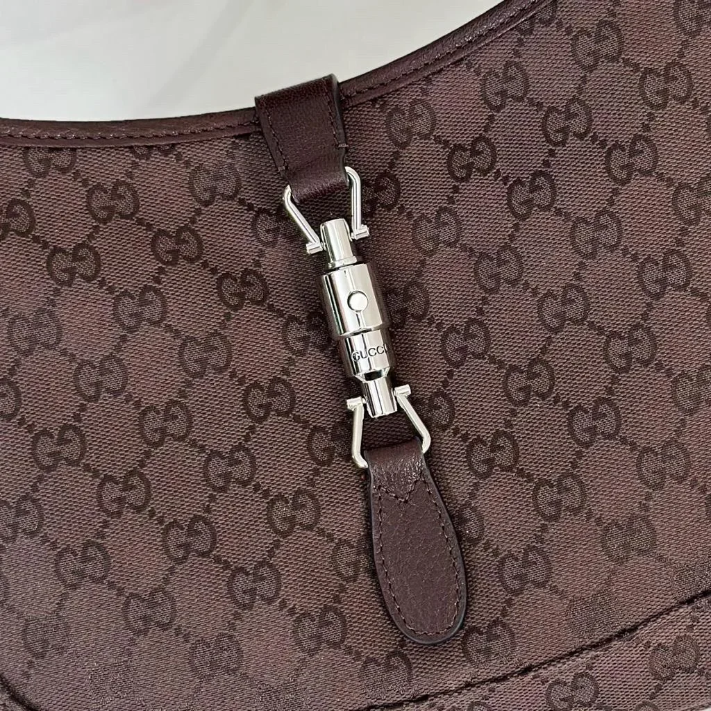Gucci Jackie 1961 medium shoulder bag product view 5