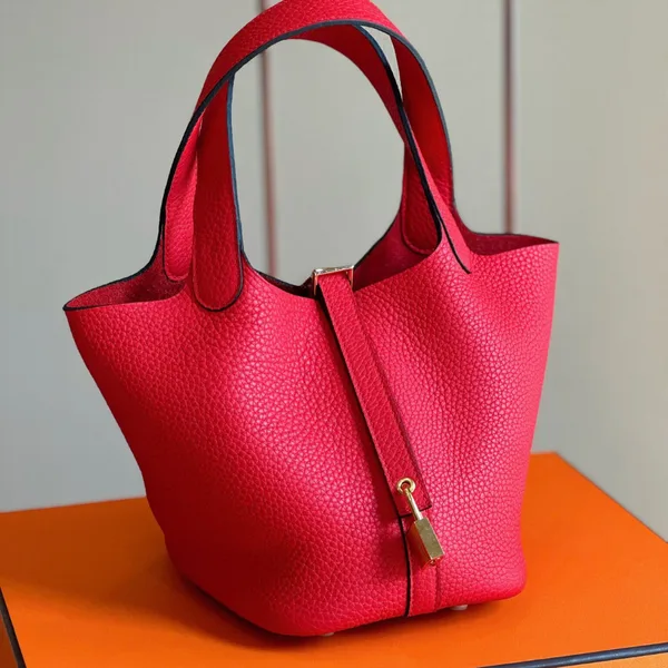Hermès Picotin 18 Pink Togo Leather Gold Hardware Bag product photo