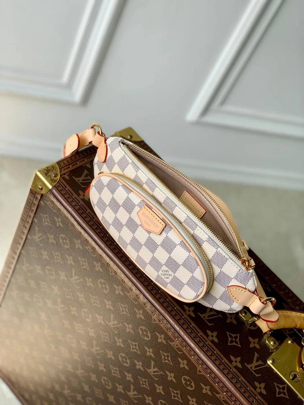 Louis Vuitton Keepit Bumbag 29 In White Grey Checkerboard Pattern Damier Azur Coated Canvas Bag product view 6