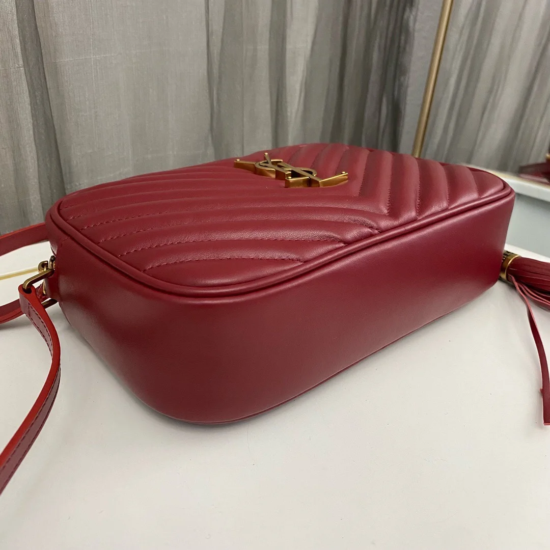 Saint Laurent Lou Medium Saint Laurent Camera Bag with Pocket and Tassel in Quilted Leather product view 6