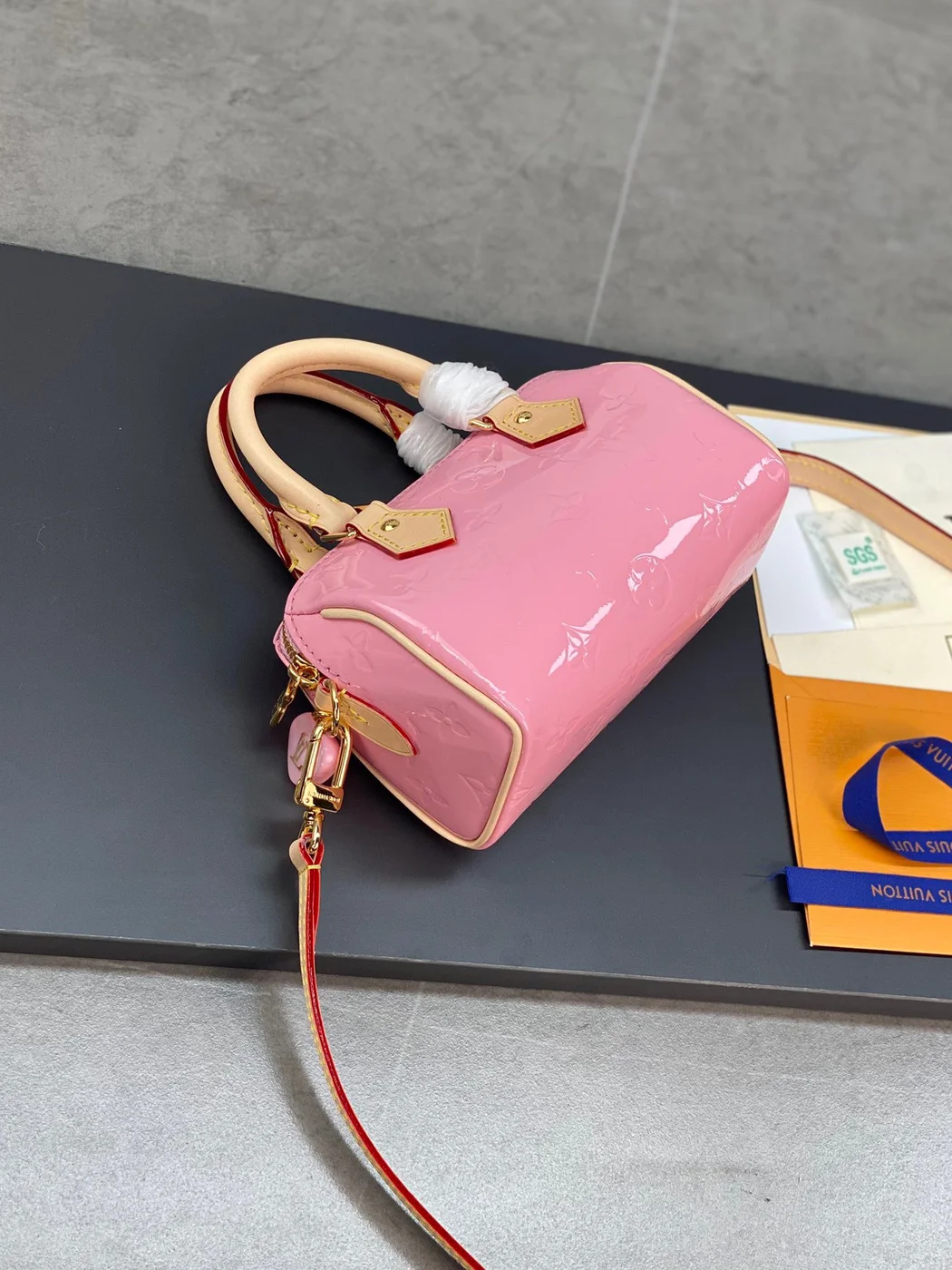 Louis Vuitton Nano Speedy Pink Mini Shiny Leather Handbags 16x10x7.5 cm product view 3