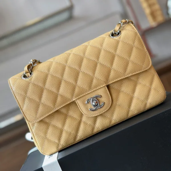 Chanel Classic Handbags Beige Leather With Lizard Skin 23 cm product photo